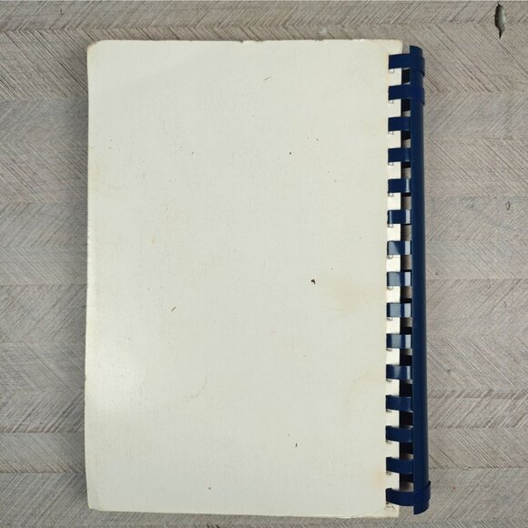 Vintage Ethnic Cookbook Western Pennsylvania Local Recipes Spiral Bound - Picture 9 of 9